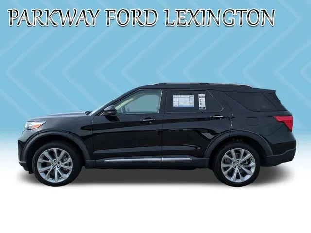 Used 2022 Black Ford Platinum image 2