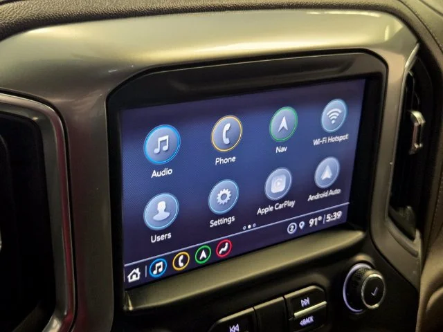 Used 2022 IRIDESCENT PEARL TRICOAT Chevrolet LTZ image 22