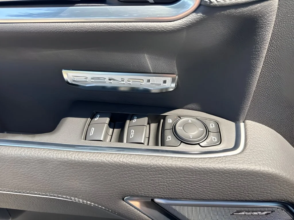 New 2026 Sterling Metallic GMC Denali image 32
