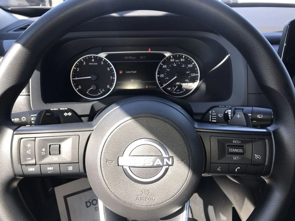 Used 2024 Gray Nissan S image 14