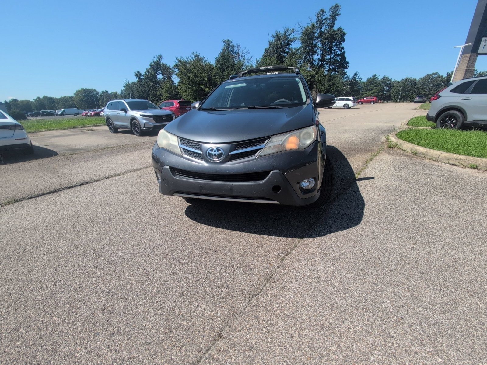 Used 2013 Magnetic Gray Pearl Toyota Limited image 14