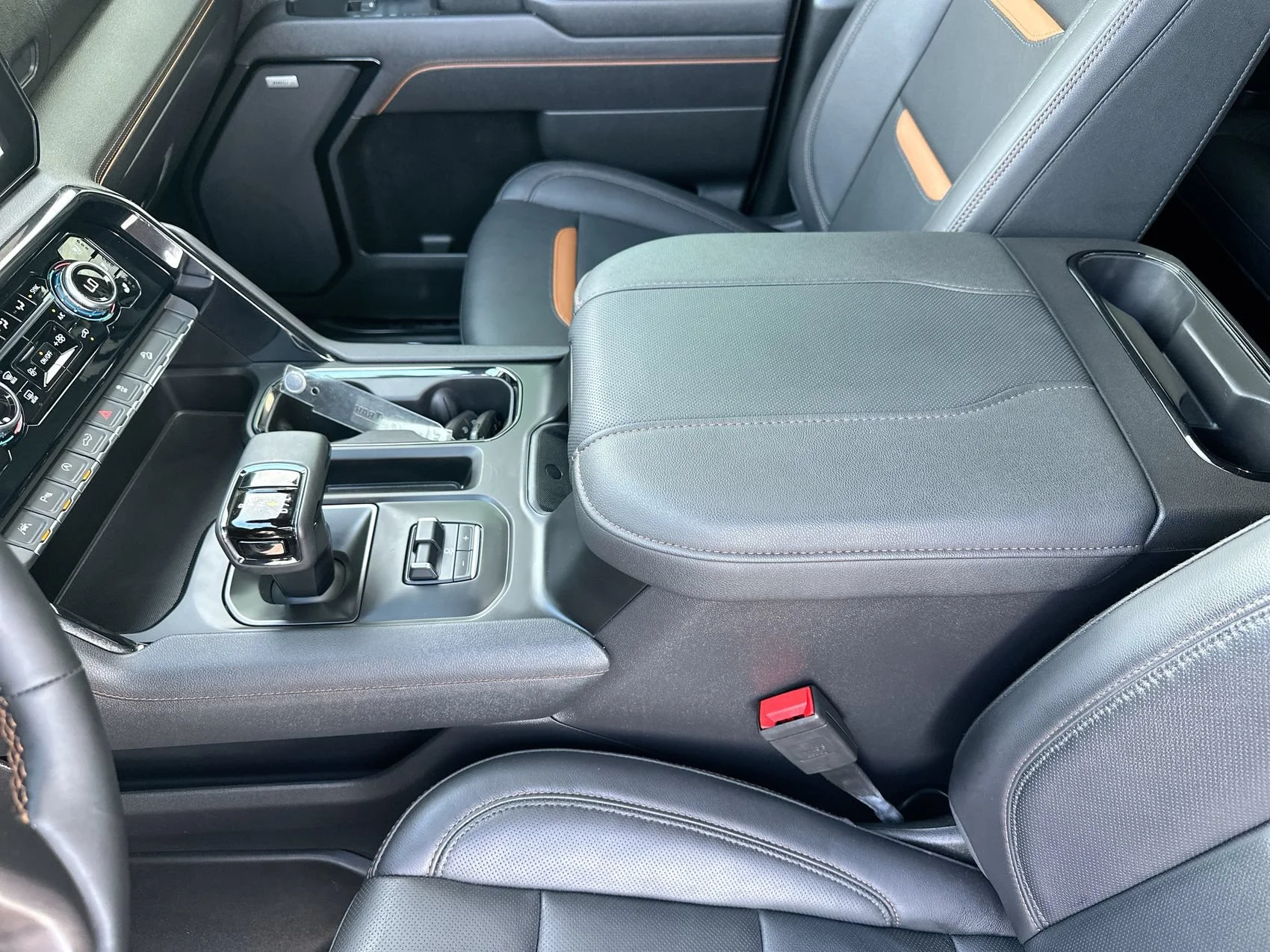 Used 2025 Summit White GMC AT4 image 21