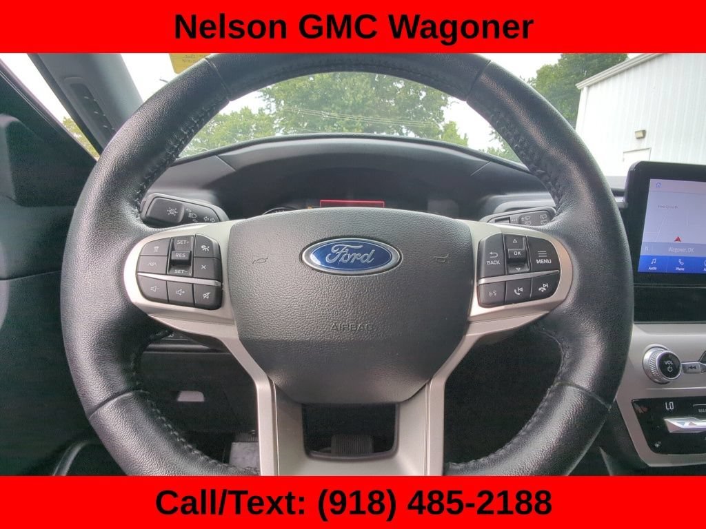 Used 2021 Black Ford XLT image 25