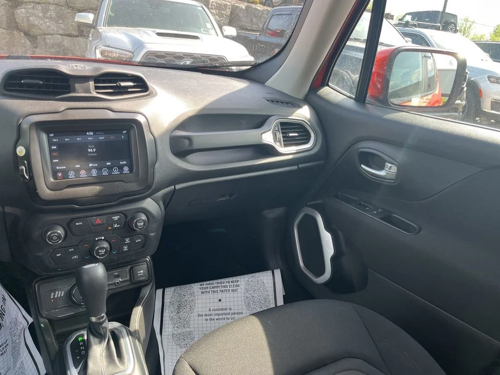 Used 2021 Orange Jeep Latitude image 13