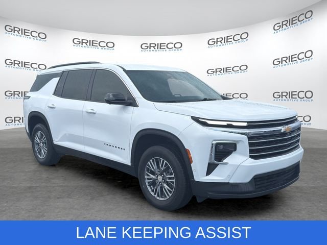 2024 Chevrolet Traverse LT