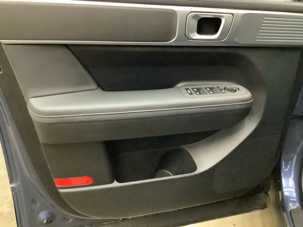 Used 2026 Atlantis Blue Hyundai SEL image 12