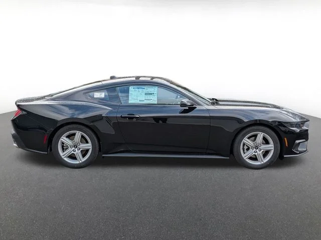 2026 Ford Mustang EcoBoost Premium Fastback - Photo 2