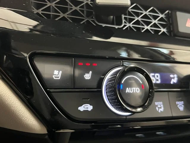 New 2026 Platinum White Pearl Honda Touring image 23