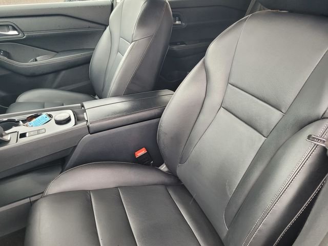 Used 2024 Blue Nissan SL image 13