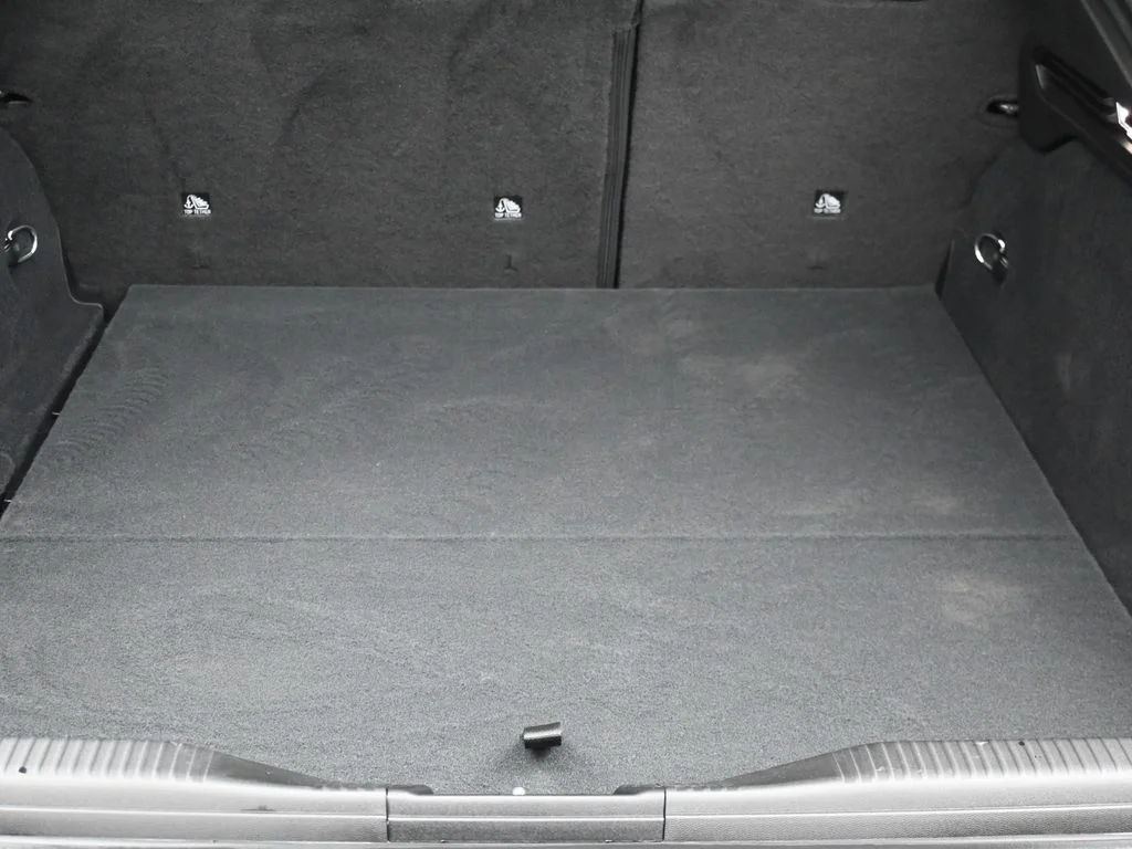 New 2026 Diamond Black Crystal Pearlcoat Dodge Scat Pack image 12