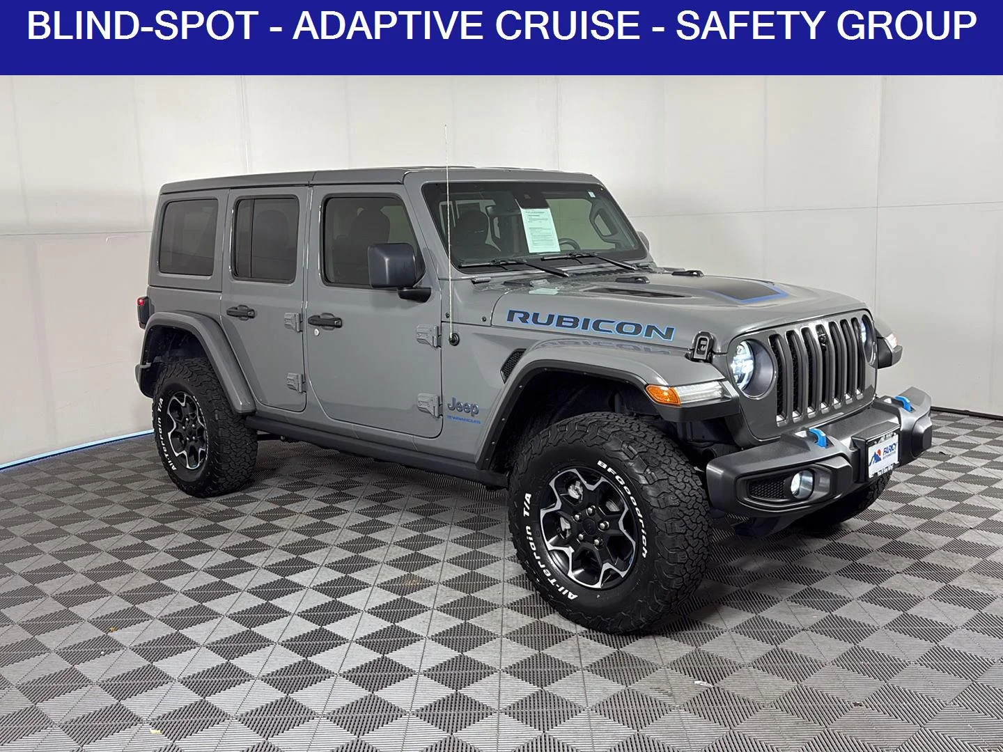 Used 2023 Sting-Gray Clearcoat Jeep Rubicon image 2