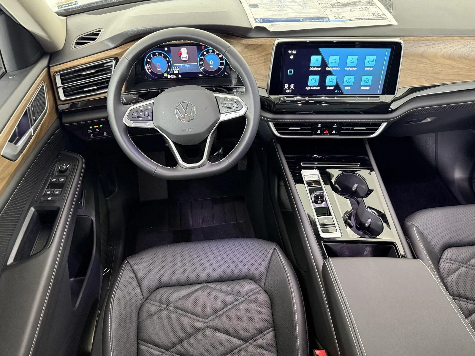 New 2026 Pure Gray Volkswagen 2.0T SE w/Technology image 24