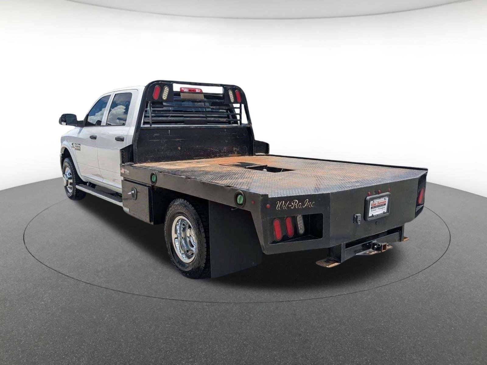 Used 2018 Bright White Clearcoat Ram Tradesman image 6