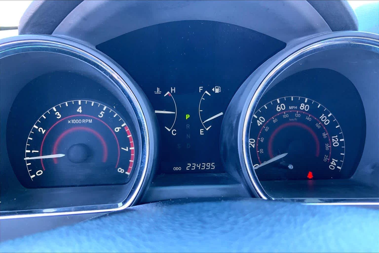 Used 2012 Blizzard Pearl Toyota  image 24