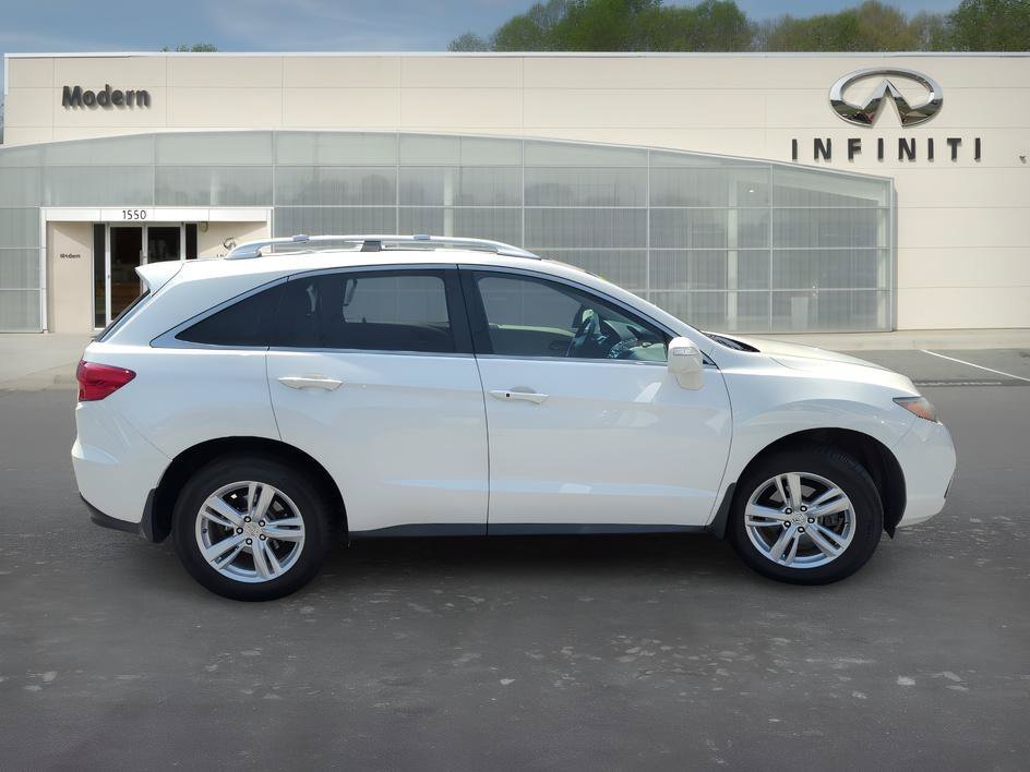 Used 2015 White Acura Tech Pkg image 3