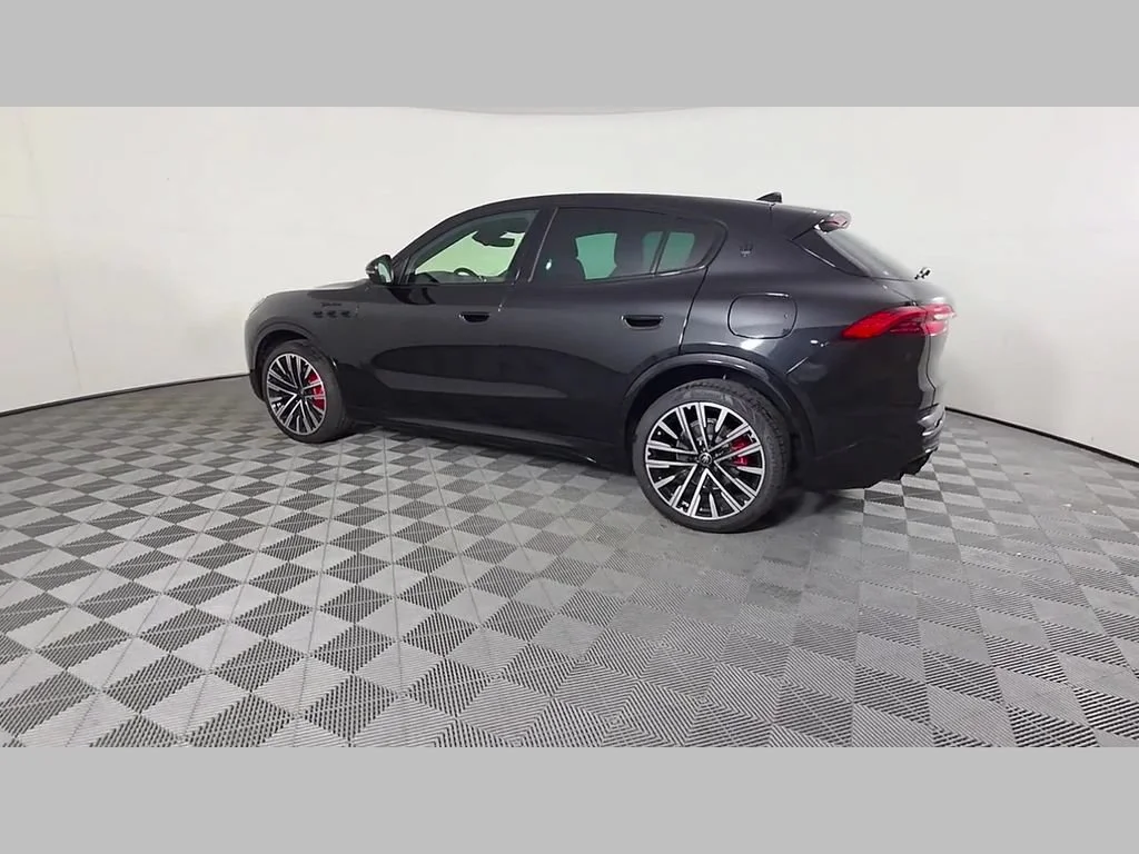 New 2025  Maserati Modena image 30