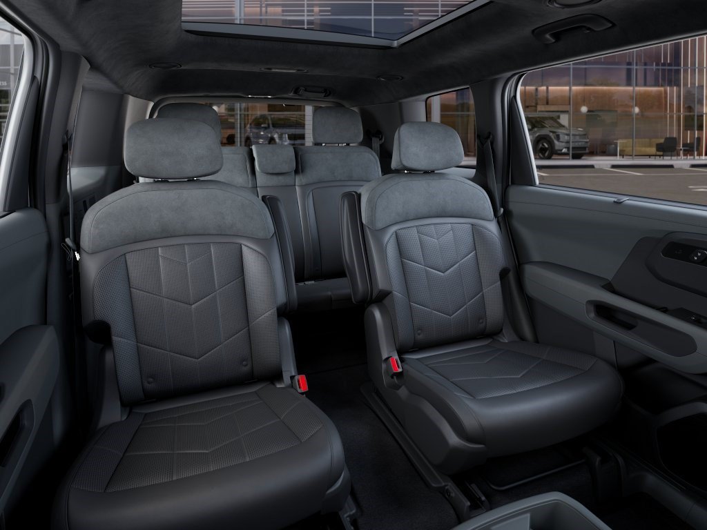 New 2027 Glacial White Pearl Kia X-Line SX-Prestige image 16