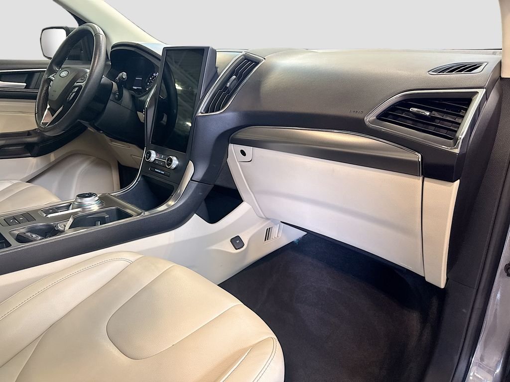 Used 2022 Gray Ford Titanium image 30