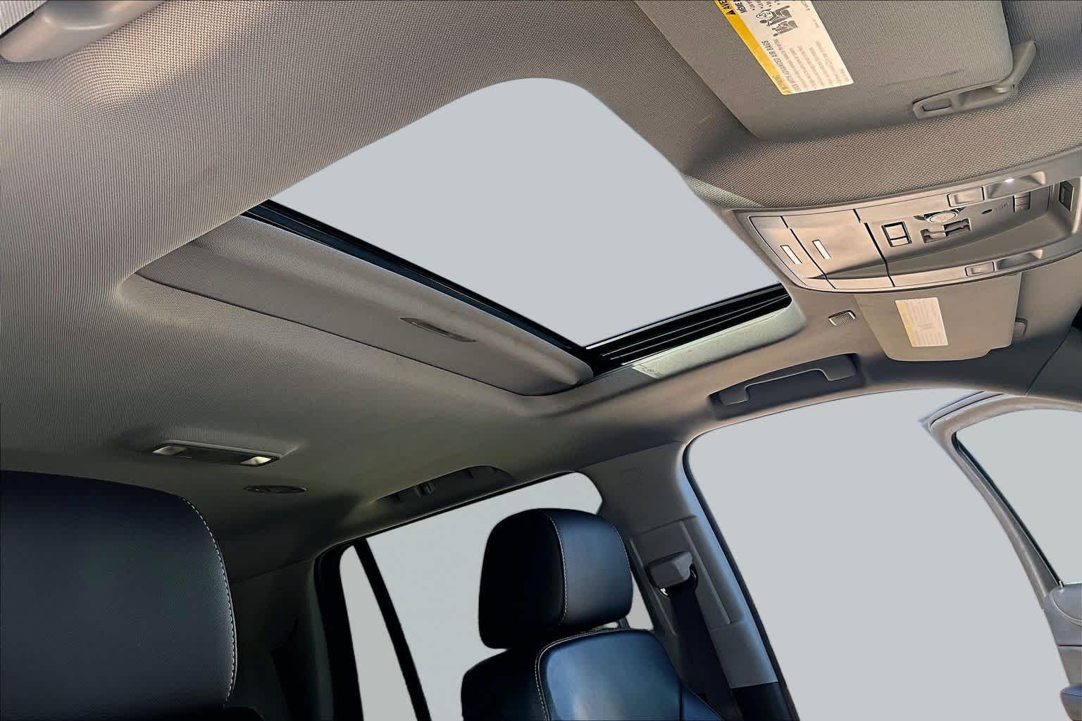 Used 2019 Black Chevrolet LT image 14