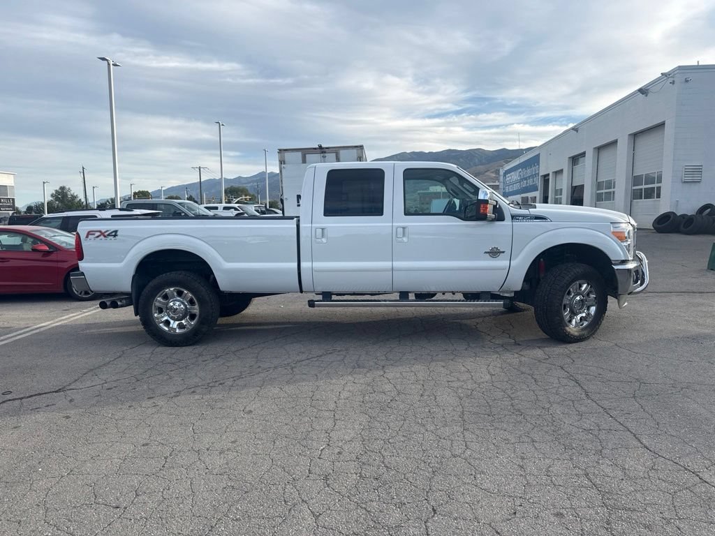 Used 2014 Oxford White Ford Lariat image 3