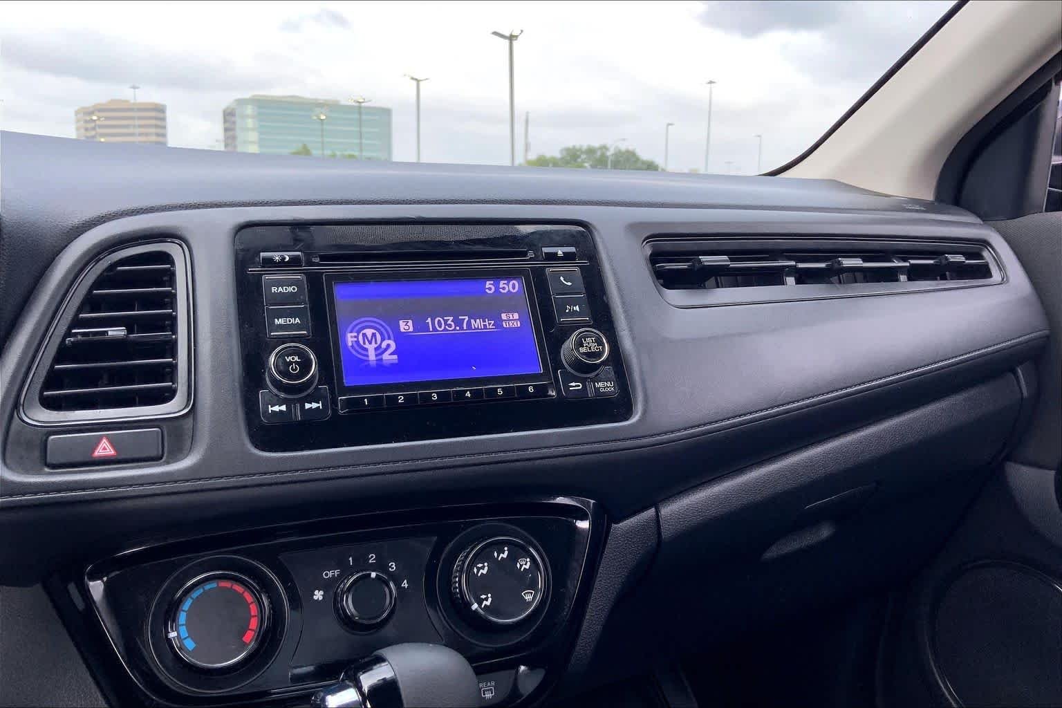 Used 2019 Crystal Black Pearl Honda LX image 35