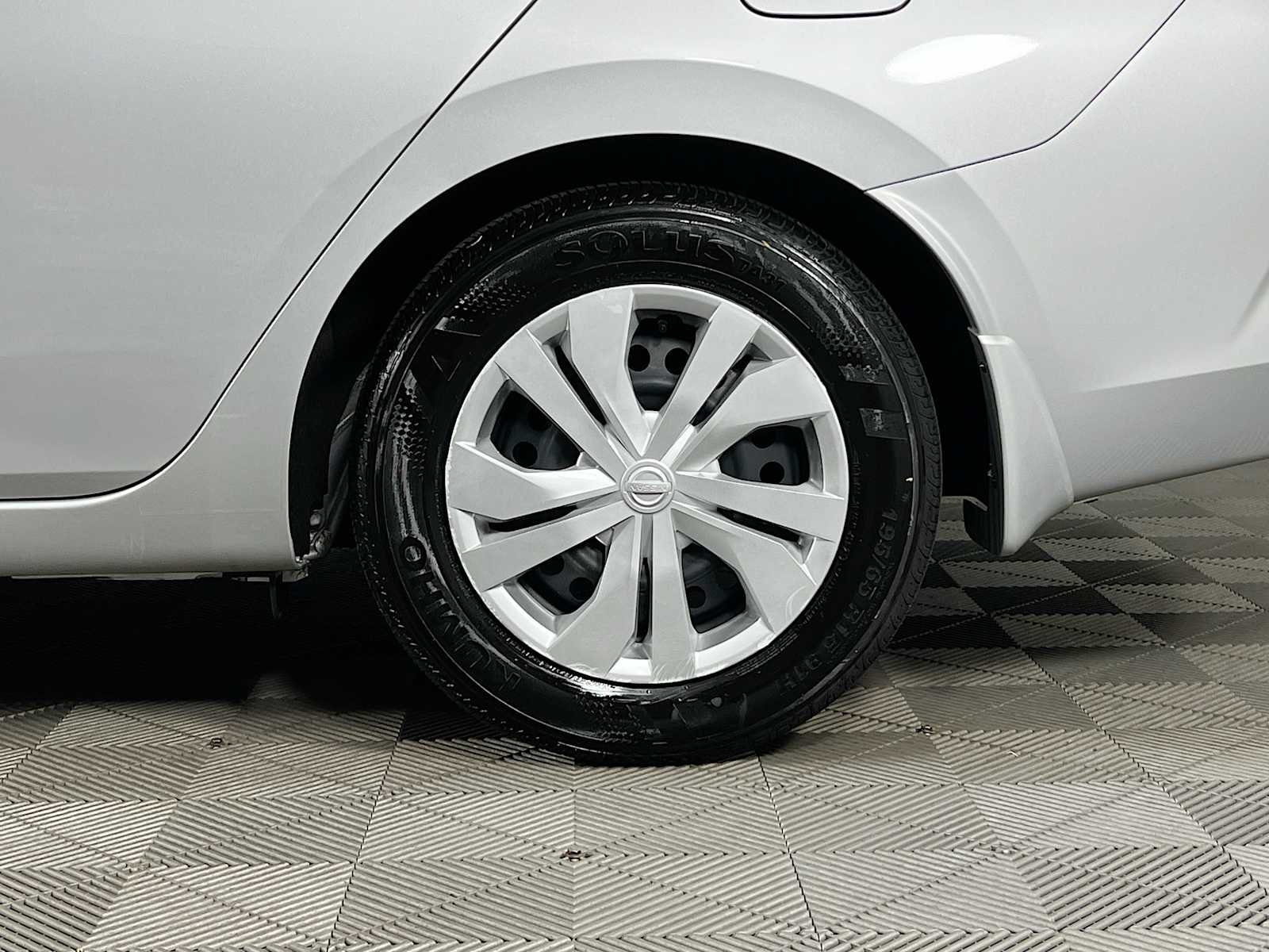 Used 2025 Brilliant Silver Metallic Nissan S image 29