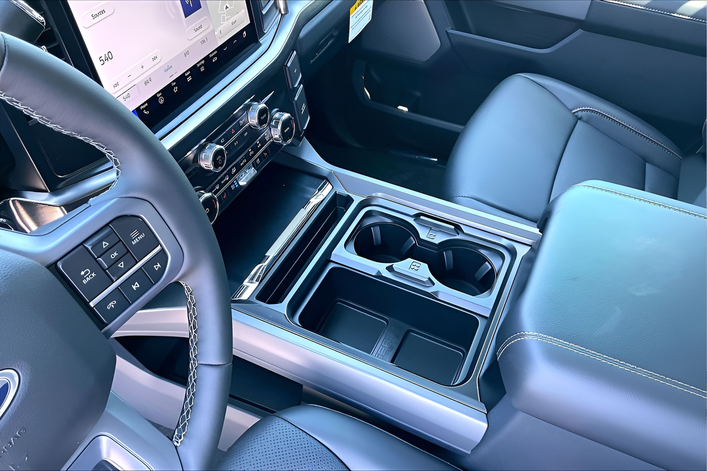 New 2026 Oxford White Ford Lariat image 9