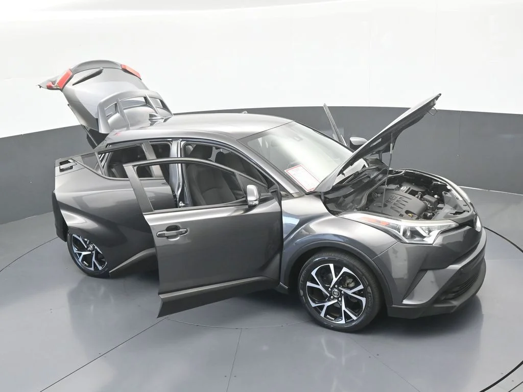 Used 2019 Magnetic Gray Metallic Toyota XLE image 61