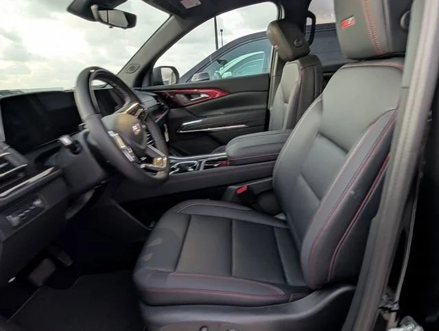 New 2026 Mosaic Black Metallic Chevrolet Z71 image 5
