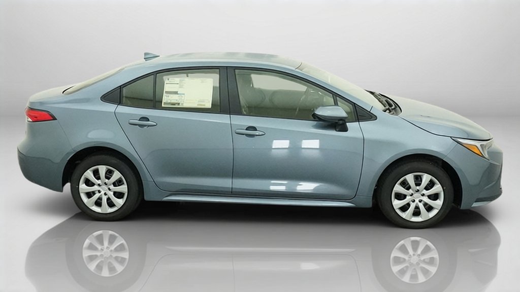 New 2027 Celestite Toyota Hybrid LE image 7