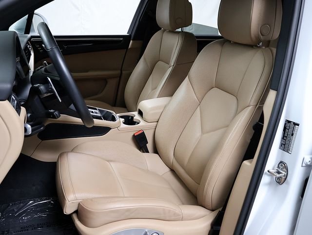 Used 2022 White Porsche S image 10