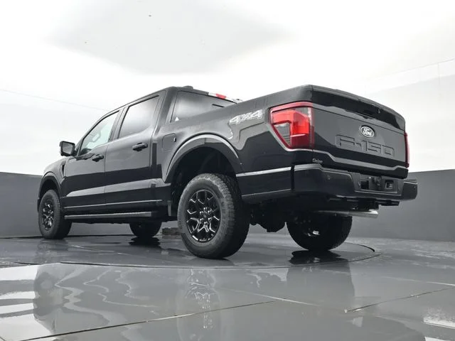 New 2026 Agate Black Metallic Ford XLT image 23