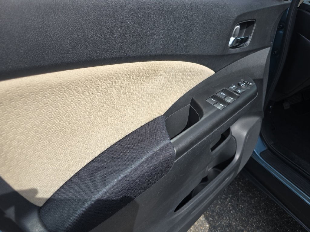 Used 2015  Honda EX image 20