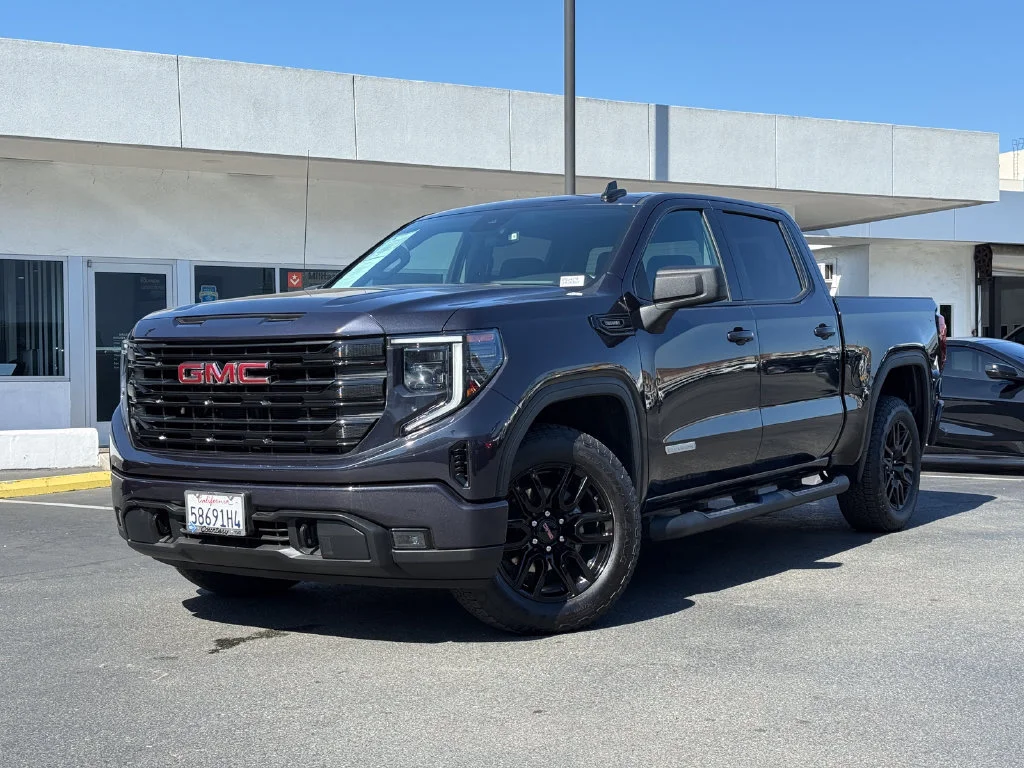 Used 2026 Titanium Rush Metallic GMC Elevation image 2