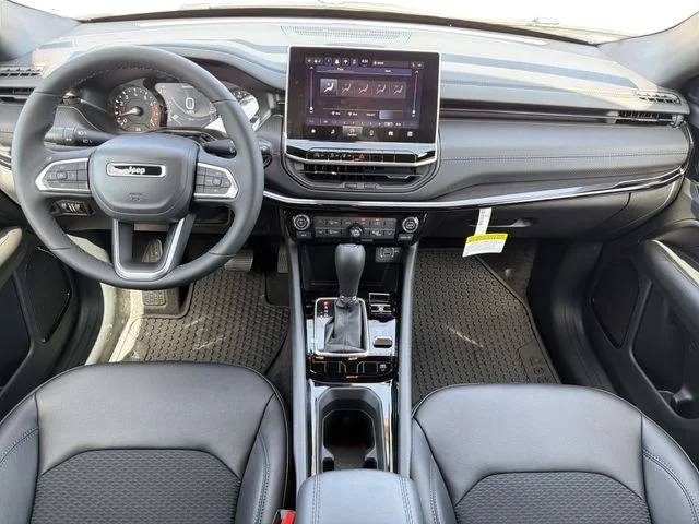 New 2026 Bright White Clearcoat Jeep Latitude image 12