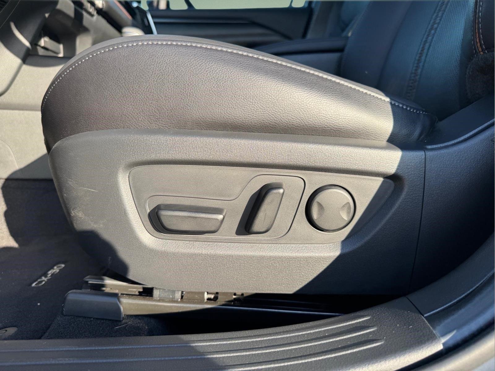 Used 2025 Polymetal Gray Metallic Mazda Premium Package image 21