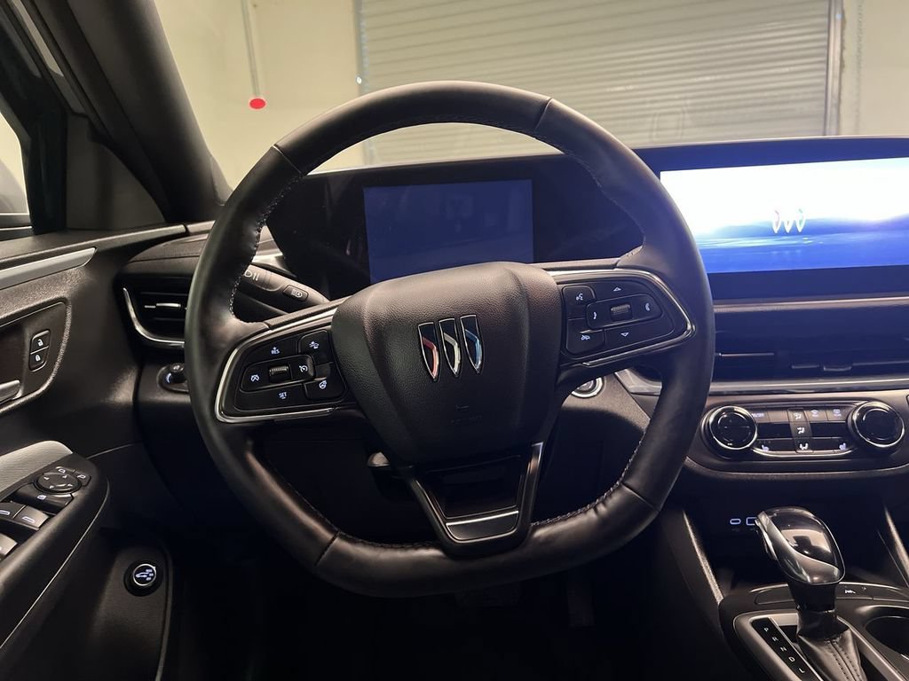 2025 Buick Envista Preferred - Photo 14