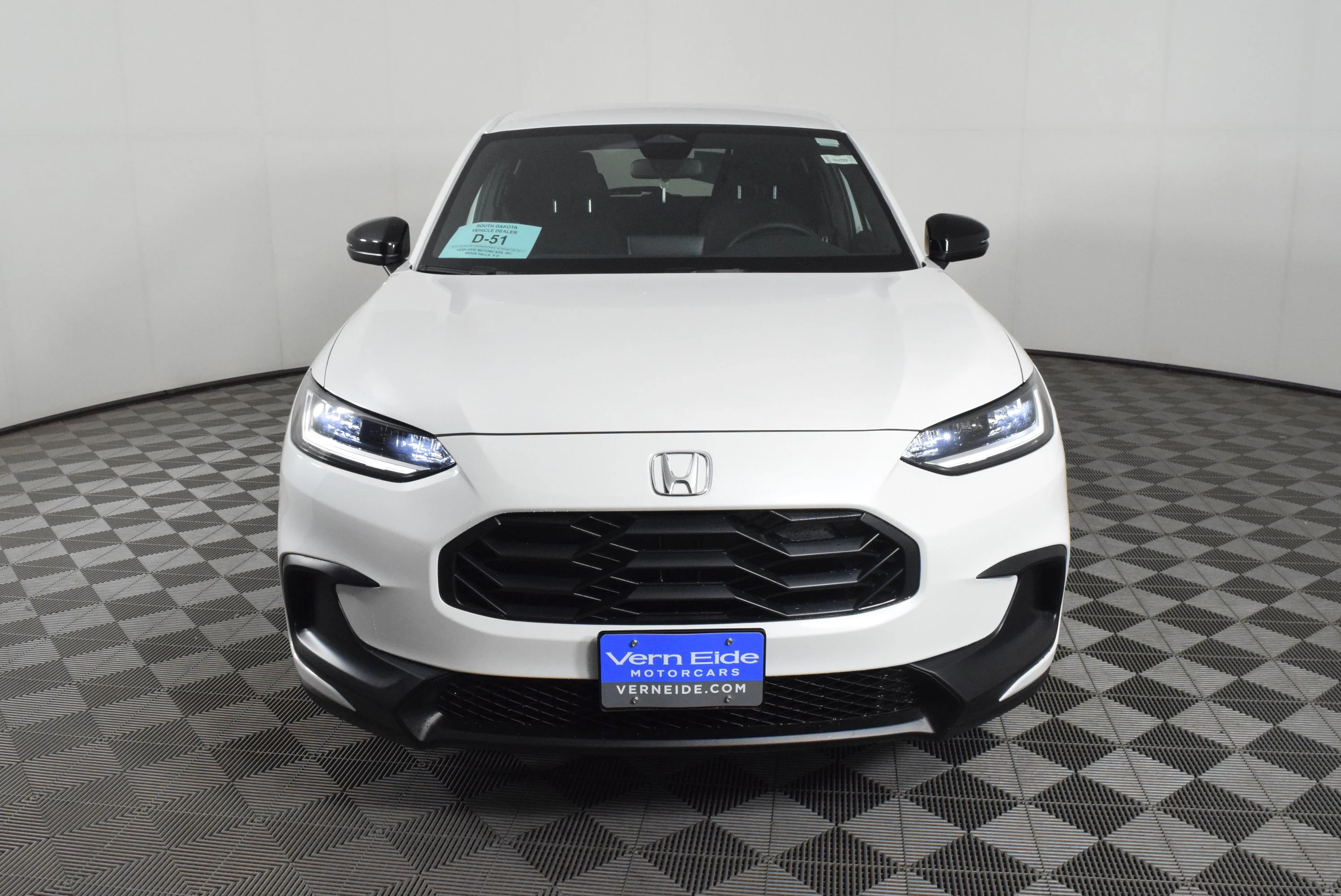 New 2027 Platinum White Pearl Honda Sport image 3