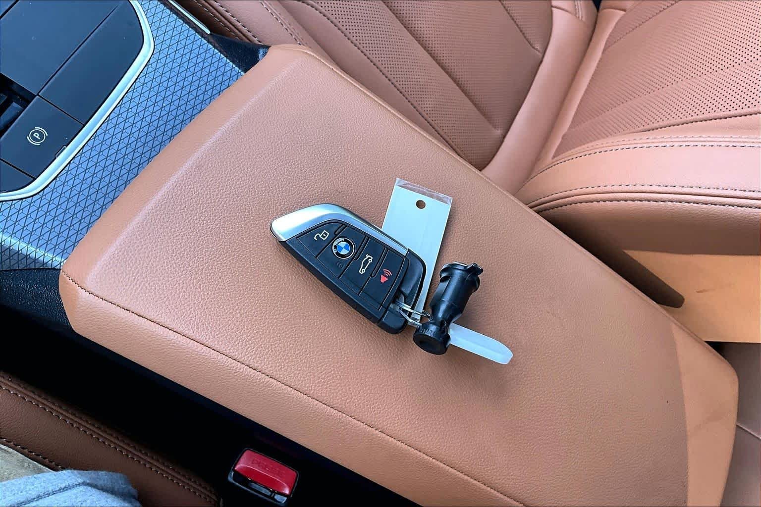Used 2025 Portimao Blue Metallic BMW M440i image 14