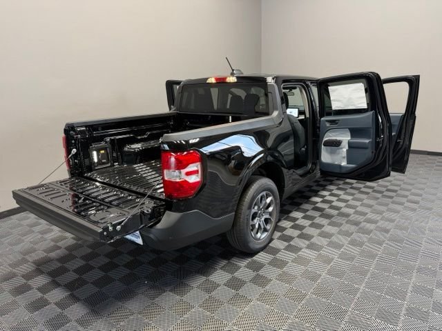 New 2026 Shadow Black Ford XLT image 30
