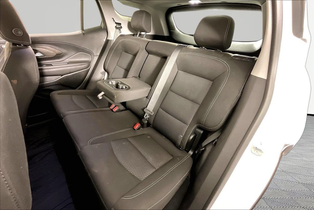 2023 GMC Terrain SLE - Photo 20