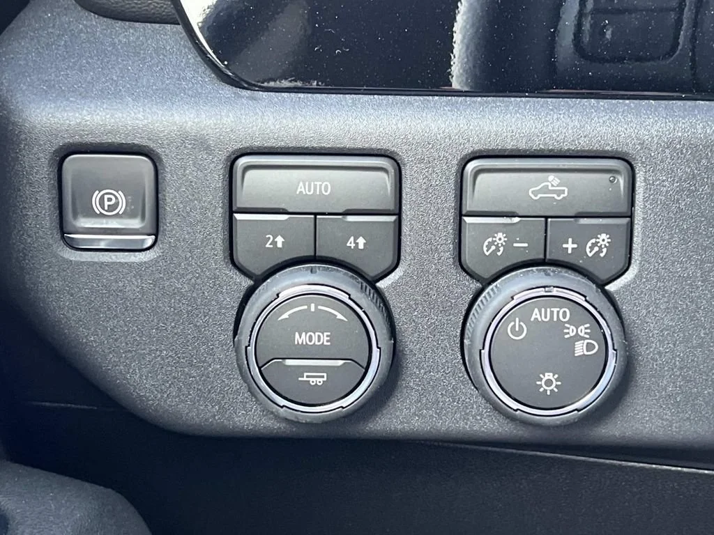 2026 Chevrolet Silverado 1500 LT - Photo 23