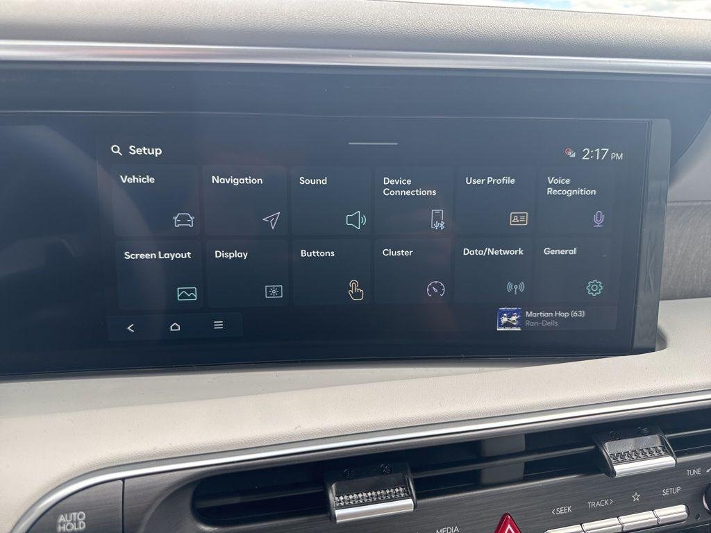 New 2026 Black Hyundai SEL 7P image 28