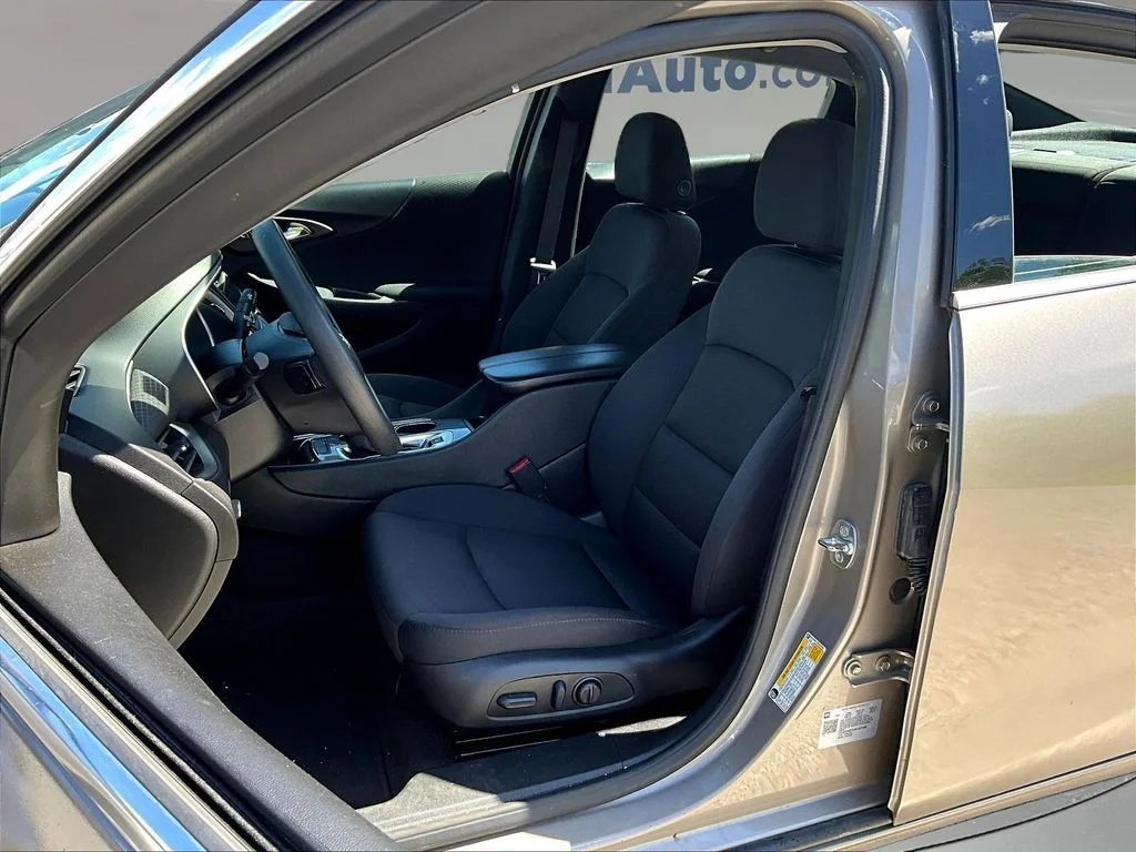 2024 Chevrolet Malibu 1LT - Photo 23