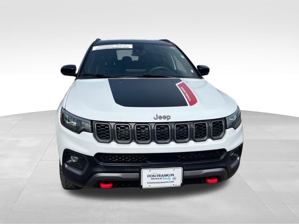 Used 2025 White Jeep Trailhawk image 8