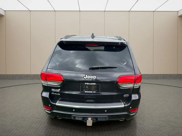 Used 2015 Black Jeep Overland image 17