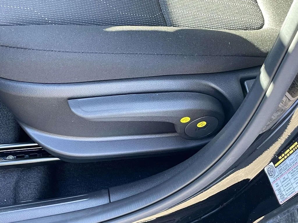 New 2026 Black Hyundai SE image 19