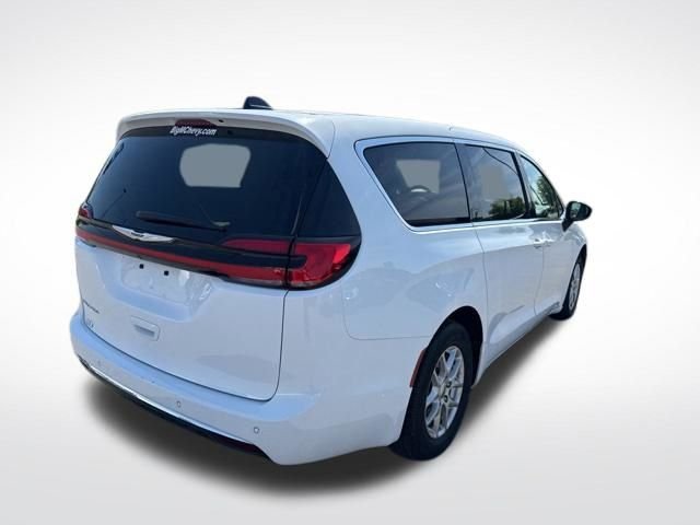Used 2024 Bright White Clearcoat Chrysler Touring L image 5