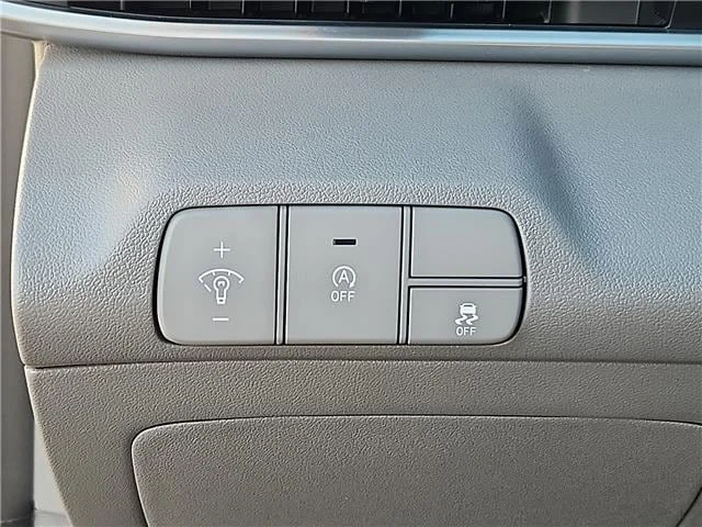 New 2026 Amazon Gray Hyundai SE image 12