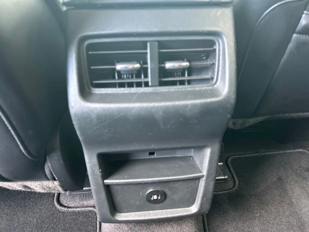 Used 2024 Silver Ford SEL image 24